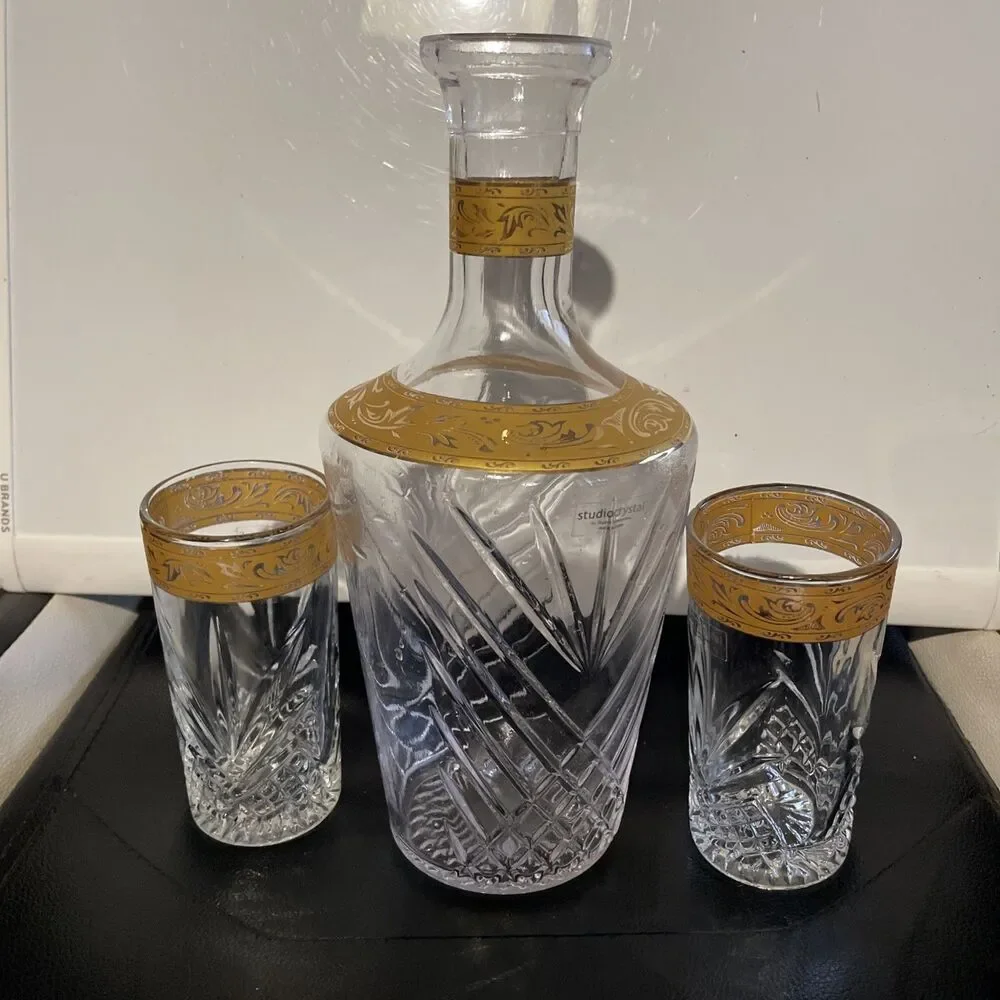 Vintage Studio Crystal By Studio Silversmiths Barware 3 peice Set‎